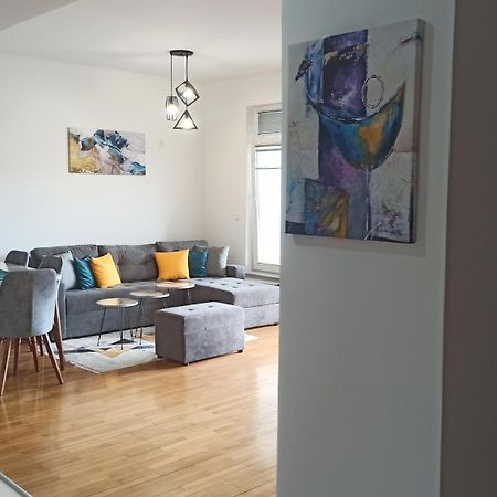Panimis Apartment Skopje Eksteriør billede